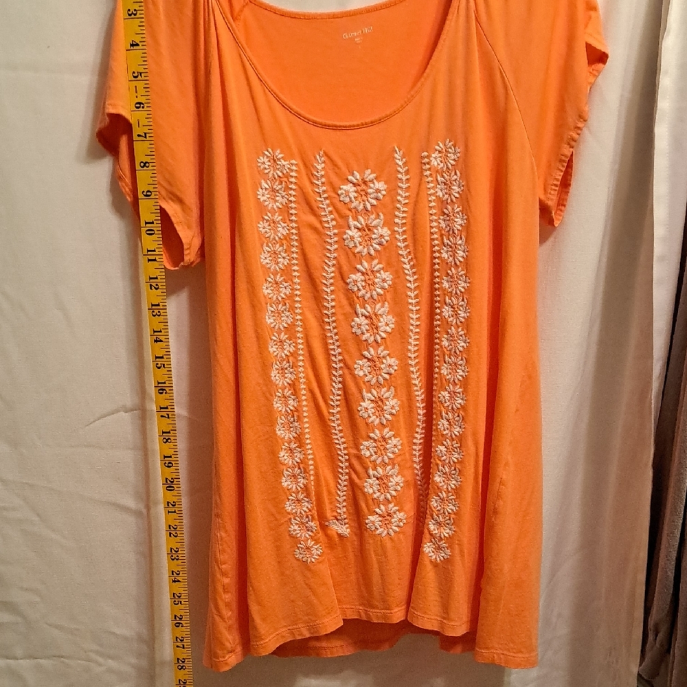 Garnet Hill Orange Embroidered Short Sleeve Tee